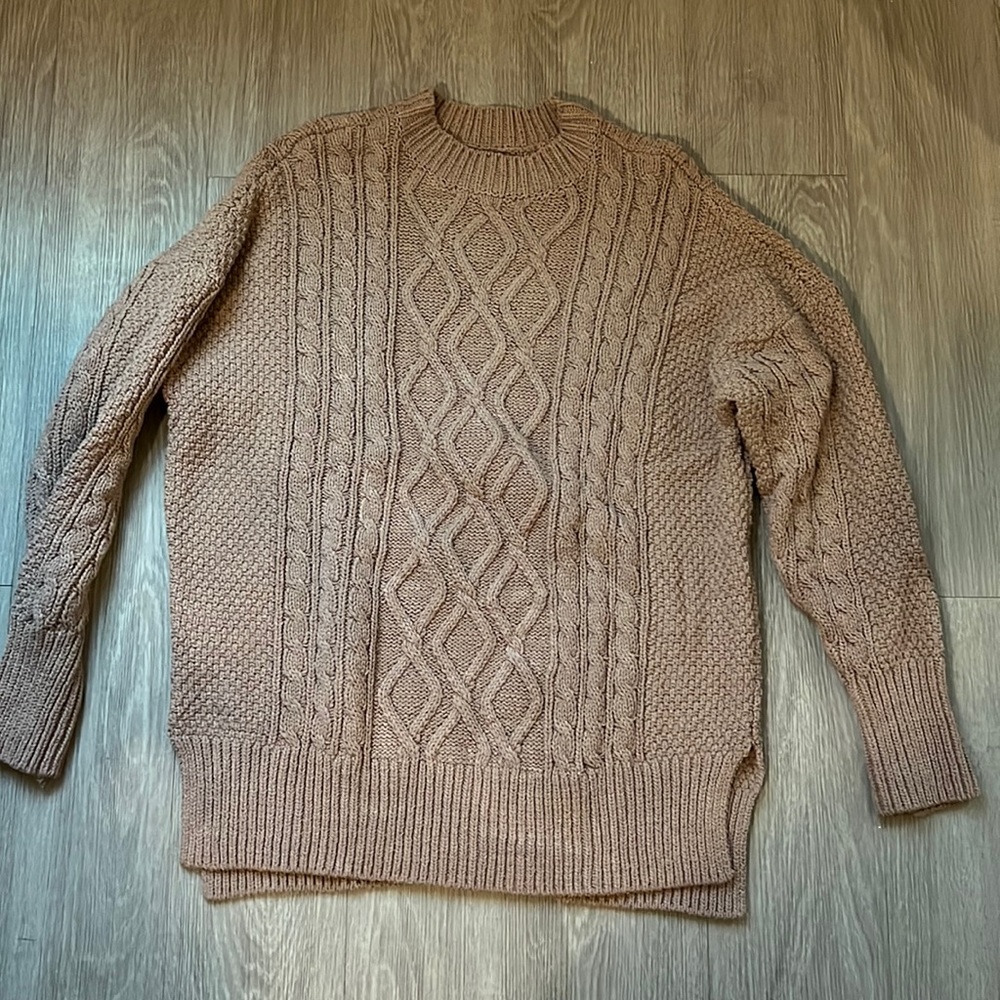 NWOT A&F Cable Knit Sweater